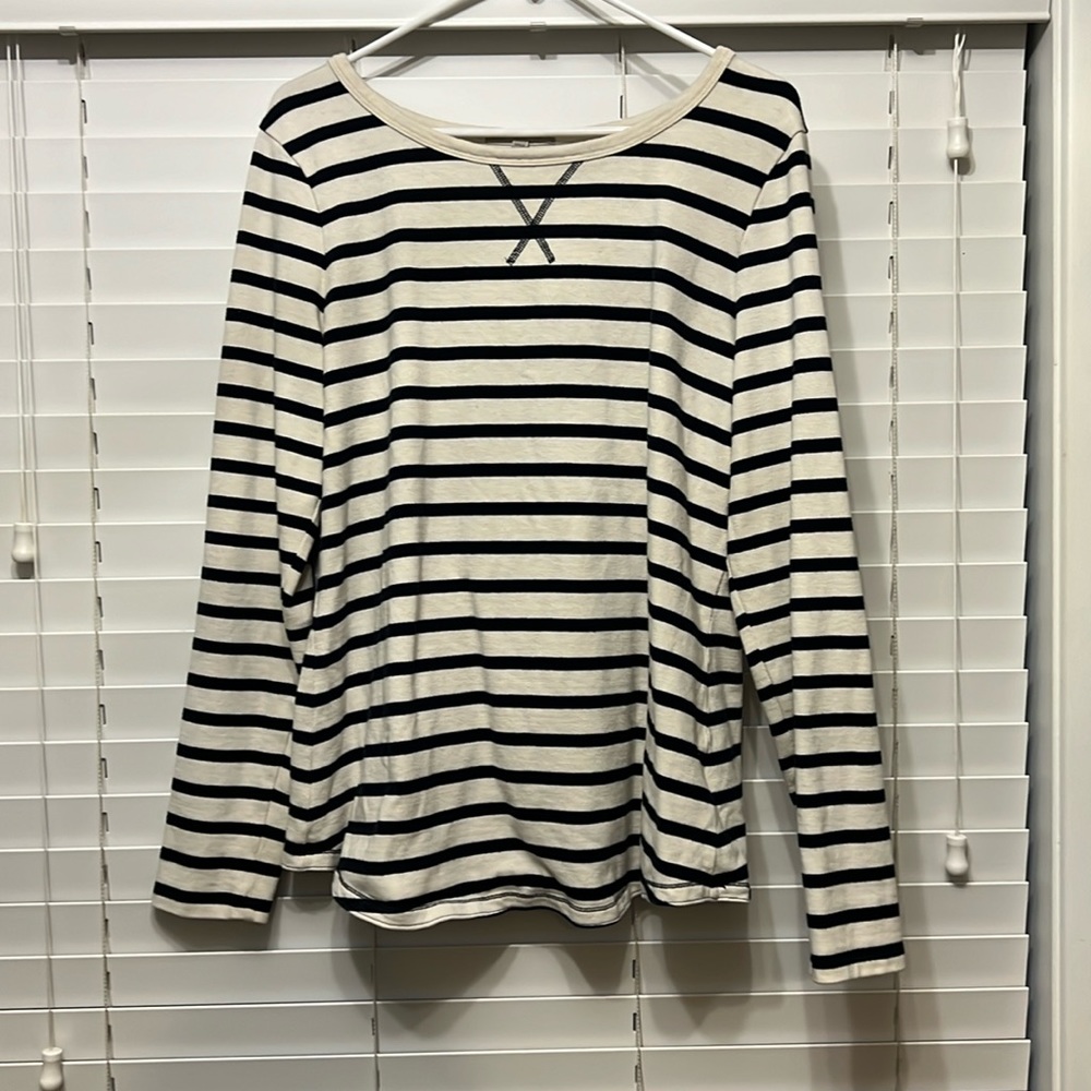 Long sleeve striped thick top